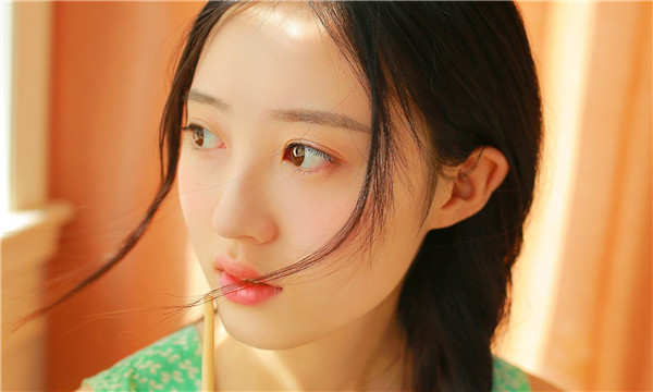 桑日试管代怀生子国内有吗？为不孕不育患者提供的解决方案